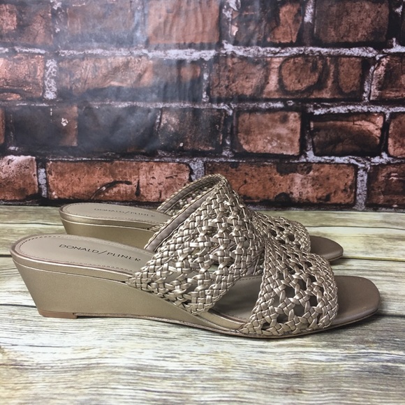 Donald J Pliner Womens Albi
